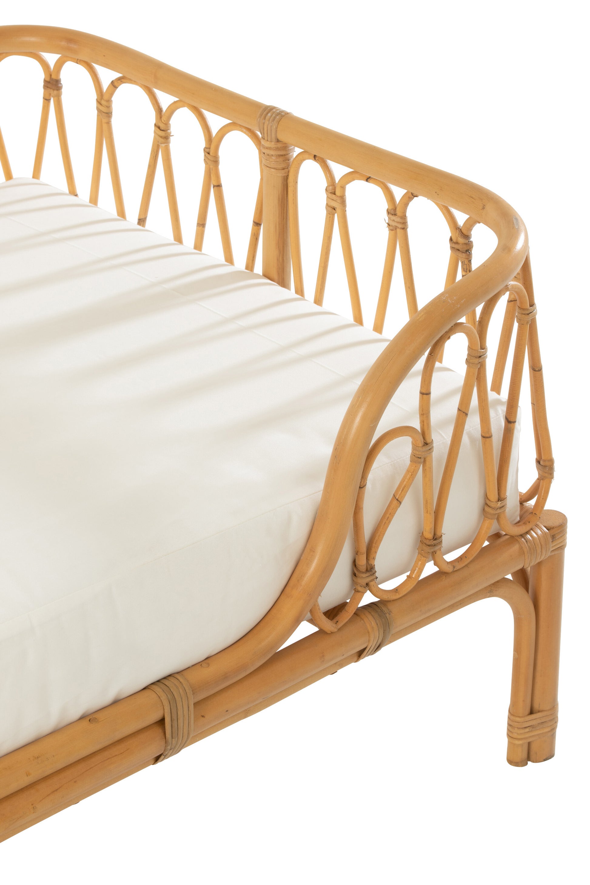 Pierre Rattan Bed Naturel-Bed-J-Line-bed-pierre-rattan-nat-2-bed, outdoor-Breedte 77 Hoogte 55 Lengte 186 Gewicht 14,8 kg Verzameling ZOMER 2023 Kleur 1 NATUURLIJK Materiaal samenstelling ROTAN(90%),STOF(5%),SCHUIM(5%) Maximaal zitgewicht 100 Montage vereist Nvt-5400924310585-31058-Cerasus Homestyle