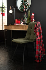 Morgan Stoel Textiel Donkergroen-Stoel-J-Line-Groen-chair-morgan-textile-met-d-grn-5-eetkamerstoel, stoel-Breedte 45 Hoogte 86 Lengte 54 Gewicht 4,53 kg Verzameling WINTER 2021 Kleur 1 GROEN Materiaal samenstelling METAAL (20%), SPONS (30%), TRIPLEX (20%), POLYESTER (30%) Maximaal zitgewicht 120 Stoelhoogte 48 Montage vereist Ja-5400924154929-15492-Cerasus Homestyle