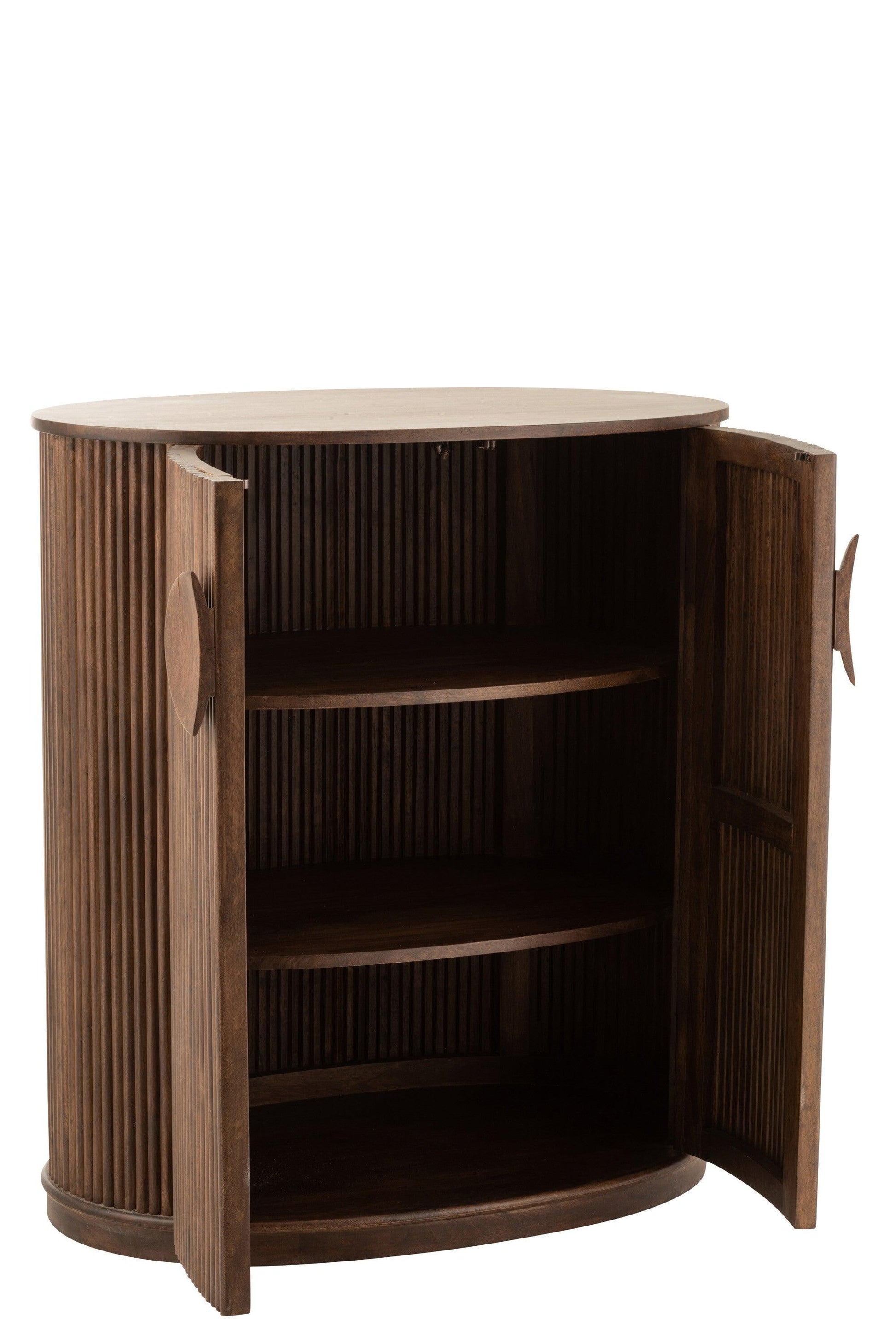 Reyi Barkast Mangohout-Bar-J-Line-Medium-Donkerbruin-closet-reyi-mango-d-br-8-bar, Woonkamer-Gemakkelijk jouw spulletjes opbergen in deze vintage mangohouten kast Reyi van het trendy Belgische merk J-line. Deze bruine vintage stijl kast is een eyecatcher voor in ieder interieur. Met zijn prachtige design straalt jouw interieur als nooit tevoren.De J-Line Reyi Kast is een prachtige barkast gemaakt van mango hout in een donkerbruine kleur. Het hout is duurzaam en geeft de kast een warme uitstralin