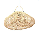 De Cloud Hanglamp - Naturel - M-Lamp-Bazar Bizar-Default-de-cloud-hanglamp-naturel-m-8-lamp-Onze prachtig handgemaakte rotan hanglamp met zijn 'wolkvorm' zal geweldig staan in een slaapkamer, kinderkamer, woonruimte of overdekt terras. Een prachtige en opvallende boho lamp! Heeft u een andere kleur nodig? U kunt natuurlijk rotan eenvoudig in zwart spuiten, of in elke kleur die u maar wilt! Kleur Naturel Materialen Rotan Hoogte (cm) 35 Breedte (cm) 60 Lengte (cm) 60 Inclusief bekabeling? Nee-7438