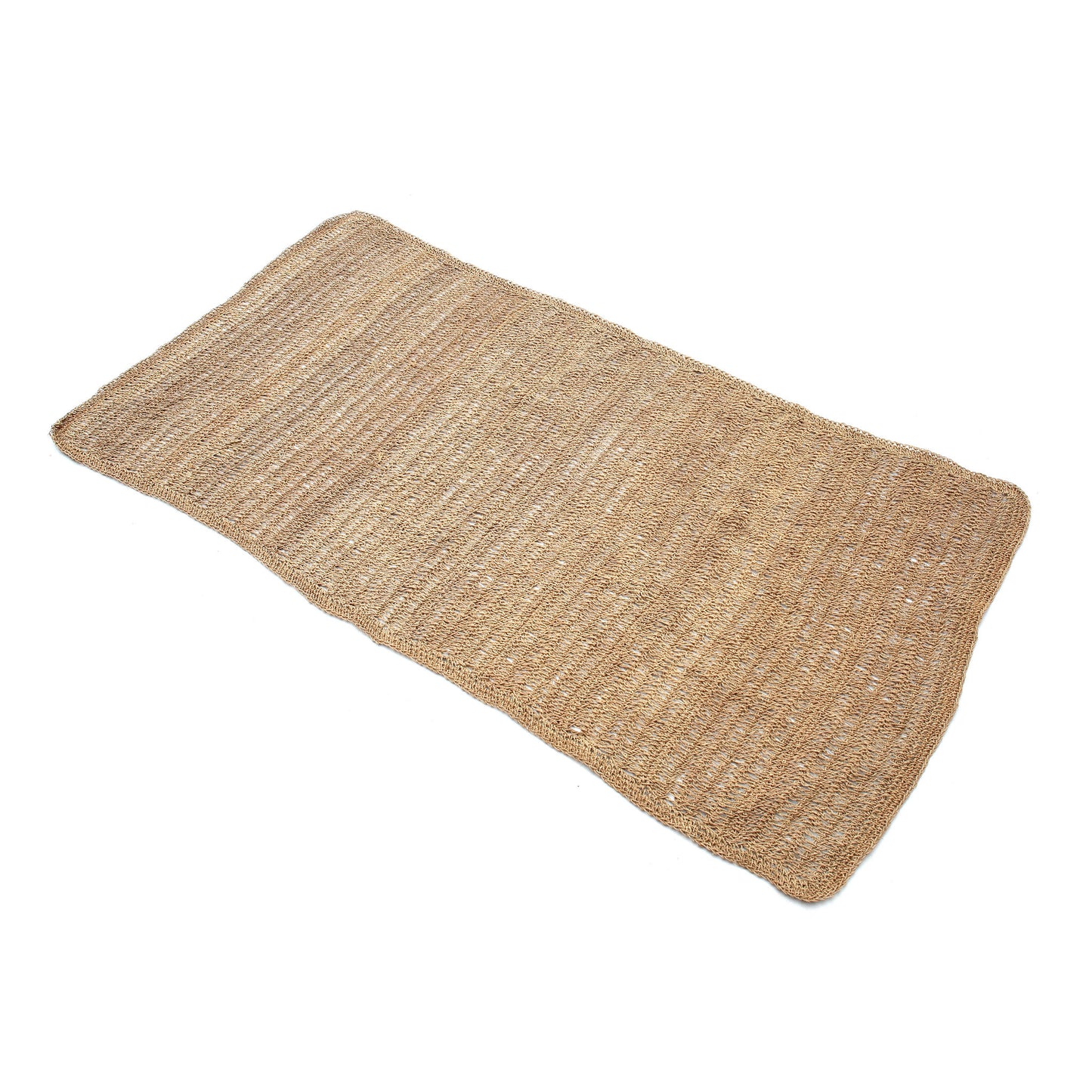 Het Seagrass Tapijt - Naturel - 180x240-Tapijt-Bazar Bizar-Default-de-seagrass-tapijt-naturel-180x240-5-kleed-Ons rechthoekig zeegras tapijt, gemaakt van raffia, sisal en palm, heeft een natuurlijke kleur en geeft textuur en zachtheid aan een harde vloer. Natuurlijk slijtvast, ideaal voor uw keuken, leefruimte of overdekt terras. Kleur Naturel Breedte (cm) 240 Lengte (cm) 180 Materialen Seagrass-7438246128128-BAJN016N-180x240-Cerasus Homestyle