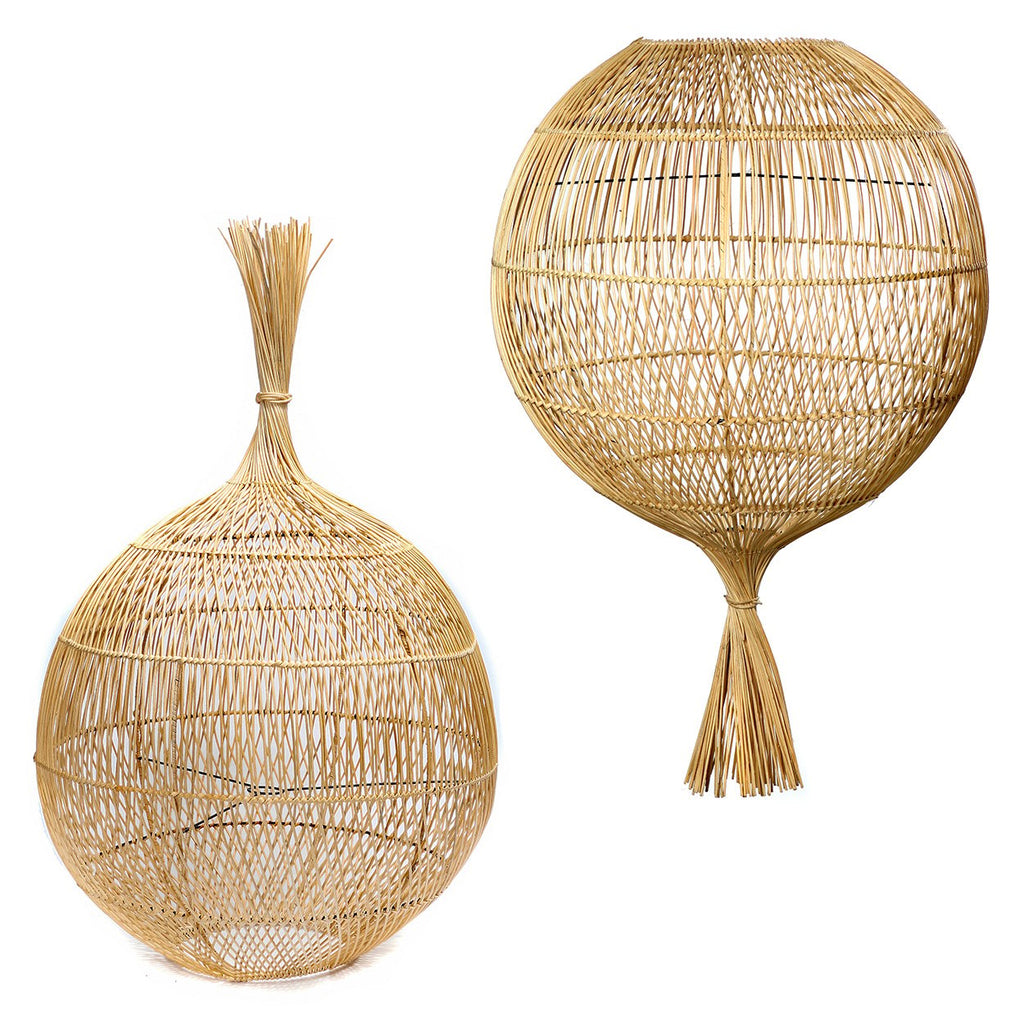 update alt-text with template De Wonton Vloer- en Hanglamp - Naturel-Bazar Bizar-Default-de-wonton-vloer-en-hanglamp-naturel-1-Een rond gevormde multifunctionele lamp die een mooie boho uitstraling geeft aan uw huis of overdekte buitenruimte. Afhankelijk van uw interieur kan deze lamp gebruikt worden als hanglamp of vloerlamp. Heeft u een andere kleur nodig? U kunt natuurlijk rotan eenvoudig in zwart spuiten, of in elke kleur die u maar wilt! Kleur Naturel Materialen Rotan Hoogte (cm) 80 Breedte (cm) 50 Len