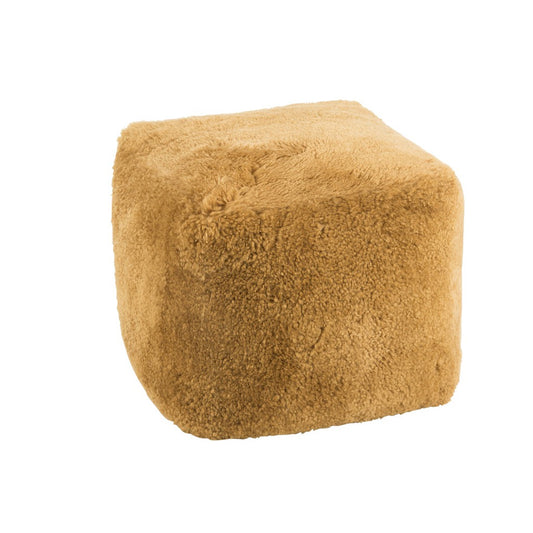 update alt-text with template Poef Vierkant Schapenvacht Oker-J-Line-pouf-square-sheepskin-ochre-1-Poef Vierkant Schapenvacht Oker Breedte 57 Hoogte 47 Lengte 57 Gewicht 3.365 kg Verzameling Winter 2021 Kleur Oker Materiaal samenstelling Textiel(100%) Was instructies Alleen stomen-5400924180270-18027-Cerasus Homestyle