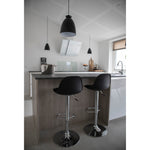 Trondheim Bar Chair - Barstoel in zwart - set van 2-Stoel-House Nordic-trondheim-bar-chair-bar-chair-in-black-with-chrome-legs-2-barstoel, stoel-Barstoel in zwart met chromen poten Materiaal PU-leer, Resistent gegoten kunststof, Rubberwood Kleur Zwart-5713917009596-1001080-Cerasus Homestyle